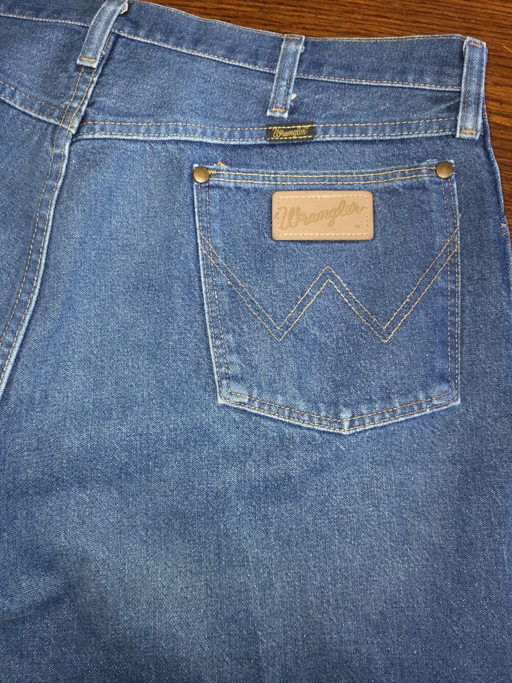 VTG 1986 Wrangler 13MWZ Jeans Made in USA Mens 38x29 Blue Denim Cowboy Cut 40x32 - Picture 8 of 8